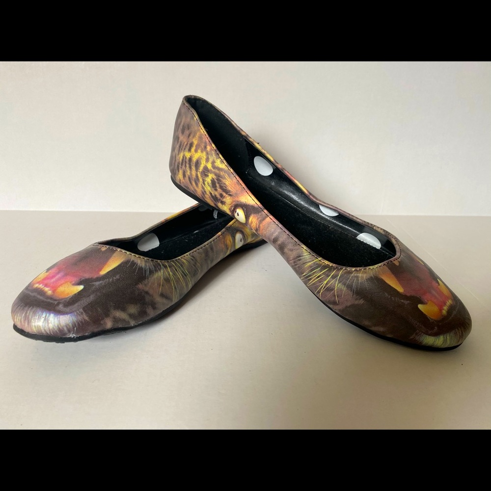 NWOT IRON FIST DON’T PUSSY FOOT FLATS